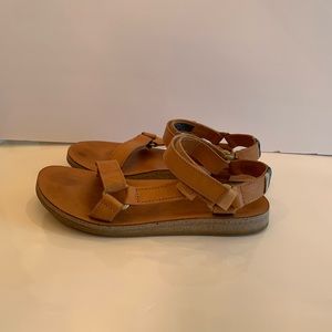 Teva size 9